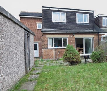 4 bedroom semi-detached house to rent - Photo 6