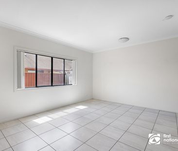 FOUR BEDROOM TOWNHOUSE IN THE HEART OF CLEVELAND - Photo 4