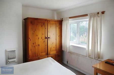 2 bedroom House To Let - Photo 3