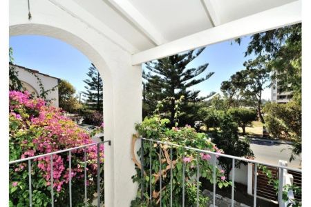 2/26 Wellington Street, Mosman Park. - Photo 2