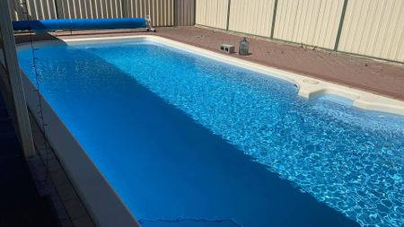 High Wycombe - Photo 5