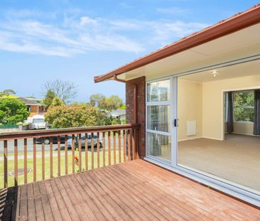 Hillcrest - 3 Bedroom House - Photo 3