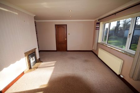 Gilsland, Brampton - Photo 2