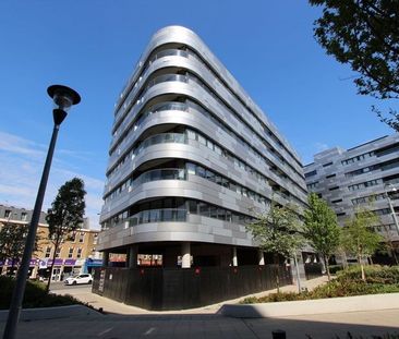 Room in a Shared Flat, Lambarde Square, SE10 - Photo 6