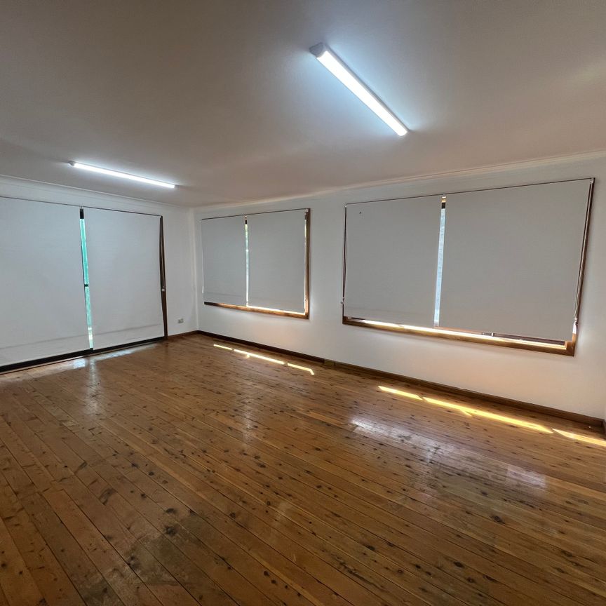 3 Avonlea Crescent, Bass Hill NSW 2197 - House For Rent | Domain - Photo 1