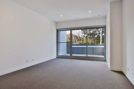 102/33 Coleman Parade,Glen Waverley,Victoria 3150, Melbourne - Photo 4