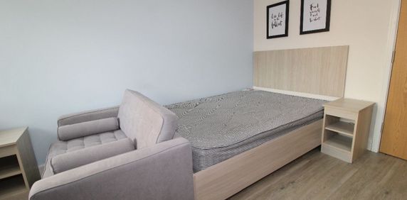 Winckley Square, Flat 11, PRESTON, Lancashire PR1 3JQ - Photo 2