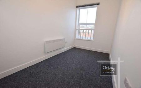 |ref: |, High Street, Eastleigh, SO50 - Photo 3