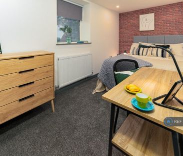 1 bedroom in a house share to rent - Photo 6