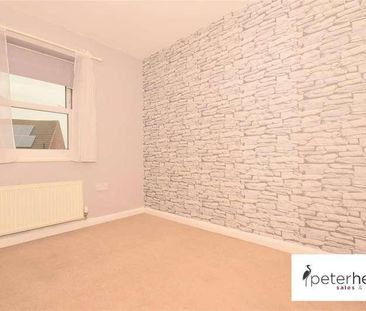 Doulton Drive, Pennywell, Sunderland, SR4 - Photo 5