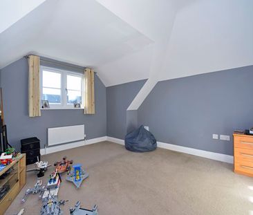 Langborough Court, Godalming - 2 bedrooms Property for lettings - S... - Photo 4