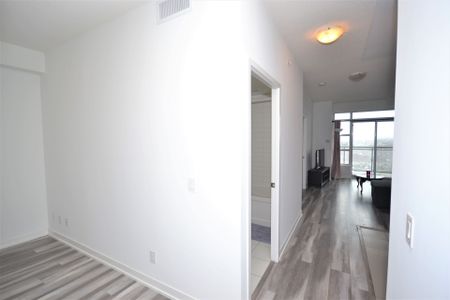 For Lease - 840 Queens Plate Drive Unit# 1106, Toronto, Ontario - Photo 4