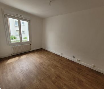Location Appartement 3 pièces 45m² BOULOGNE SUR MER 62200 - Photo 2
