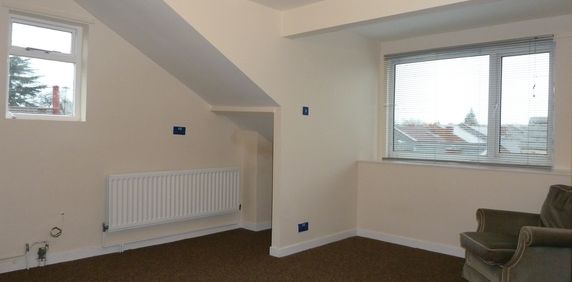 1 Bed Student Accommodation - Photo 2