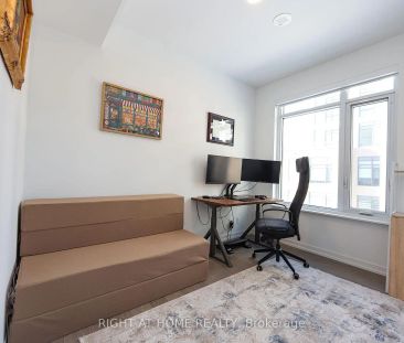 8 Beverley Glen #D433 - Photo 2