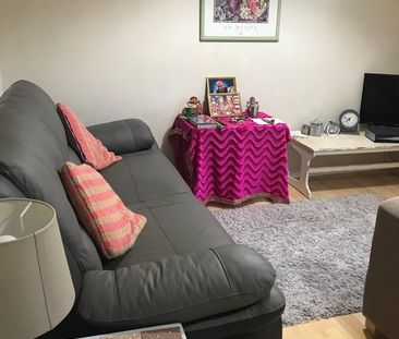 2 Bed Flat, Tavistock Park, LS12 - Photo 2