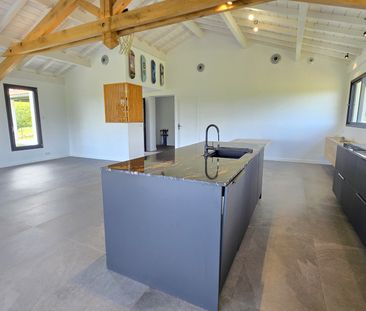 Location Maison 6 pièces 183m² USTARITZ 64480 - Photo 6