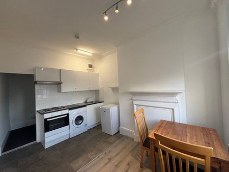 1 Bed Flat, Gratton Terrace, NW2 - Photo 3