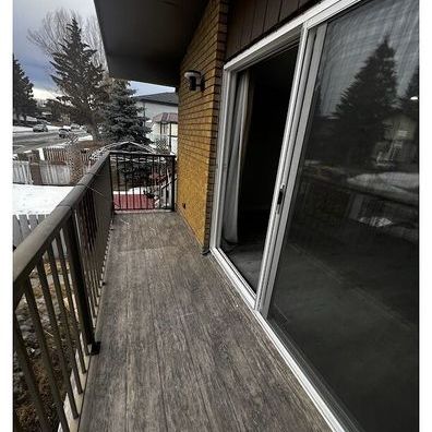 Newly Renovated Main Floor | 7422 36 Avenue Northwest, Calgary - Photo 2