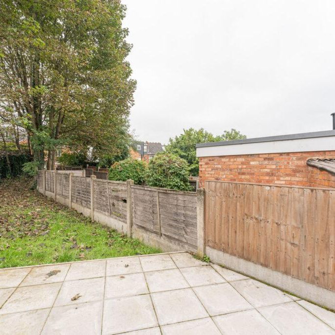 5 bedroom terraced house to rent - Photo 1