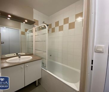 Location Appartement 2 pièces 29m² VALENCIENNES 59300 - Photo 6