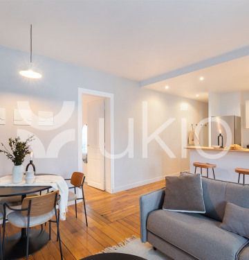 Appartement • Champerret-Berthier - Photo 1