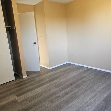 1 bed 1 bath Apartment for rent - 33924 George Ferguson Way - Photo 1