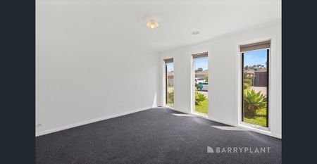 Gorgeous family home, ready to go in Edenbrook Estate - Photo 2