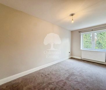 4 bedroom end of terrace house to rent - Photo 4