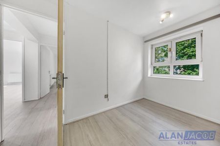 3 bedroom flat to rent - Photo 5