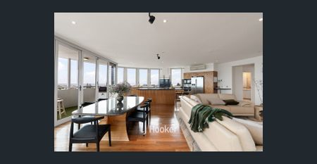 Furnished Penthouse - Photo 2