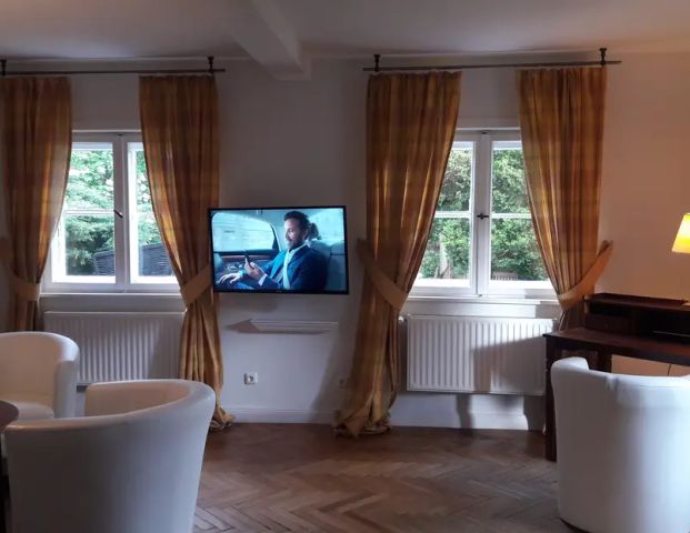 Charmantes Haus – TOP möbliert - Foto 1