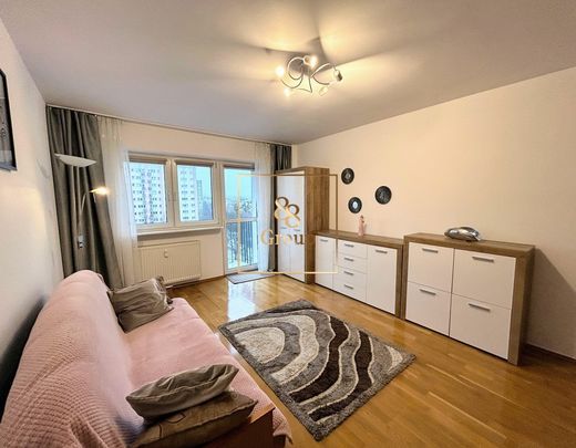 Warszawa, Żoliborz, Władysława Broniewskiego - Zdjęcie 1