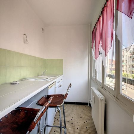 Location Appartement 1 pièce 26m² TROYES 10000 - Photo 3