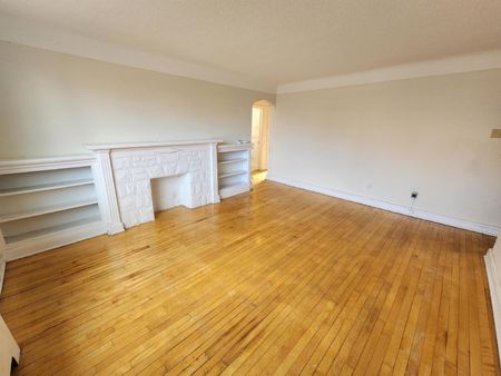 3 - 310 Blake Boulevard - Photo 3