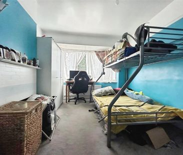 Priory Road, Hounslow, Middlesex, TW3 2RA - Photo 6