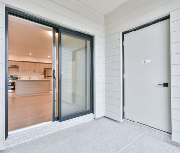 For Lease - 15 Kneeshaw Drive Unit# 605, Barrie, Ontario - Photo 1