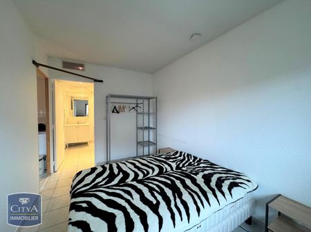 Location Appartement 2 pièces 34m² MARSEILLE 5ème - Photo 2