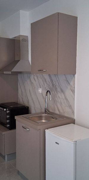 Studio/Γκαρσονιέρα για ενοικίαση Πλατεία Εβραίων (Λάρισα) - Φωτογραφία 1