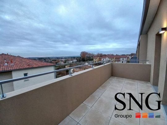 T2 AVEC BALCON ET PARKING - Photo 1