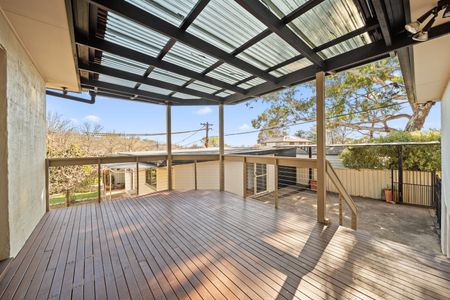 43 Finniss Crescent, Narrabundah ACT 2604 - House For Rent | Domain - Photo 5