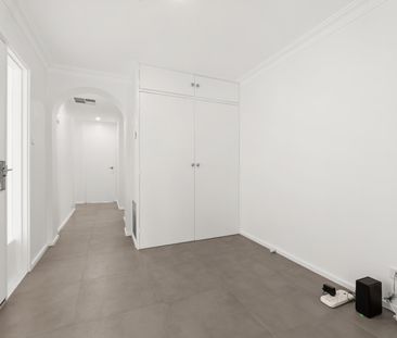 126 Goyder Street, Narrabundah ACT 2604 - House For Rent - $1,000 |... - Photo 3