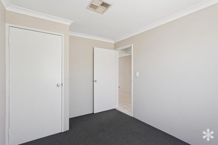 17 Camellia Way - Photo 4