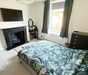 Newhey Road, Newhey, Rochdale OL16 4JY - Photo 1