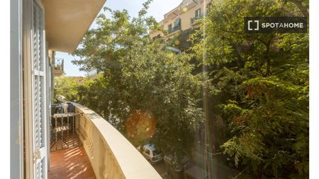 3 room luxury Apartment for rent in Barcelona, Catalonia - Photo 4