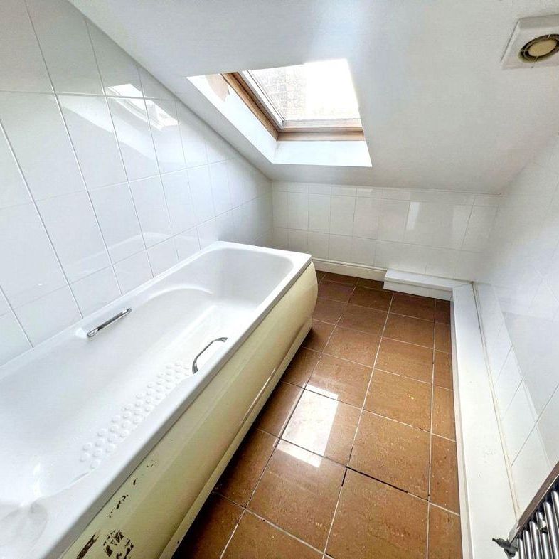 2 bed maisonette to rent in NE29 - Photo 1