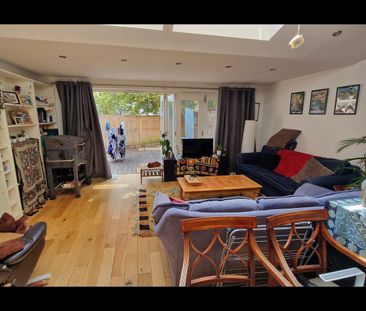 2 Bed Maisonette, Lower Cheltenham Place, BS6 - Photo 1