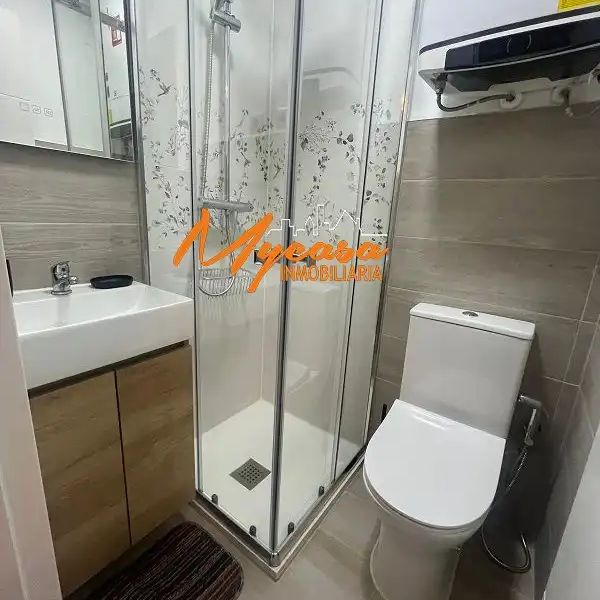 Apartamento de alquiler en Casco Antiguo - Photo 1