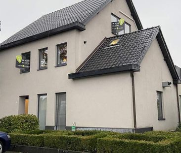 Appartement te huur in Olen voor € 690 met 1 slaapkamer - Photo 2