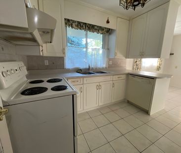 For Lease - 46 Croydon Drive, St. Catharines, Ontario - Photo 2